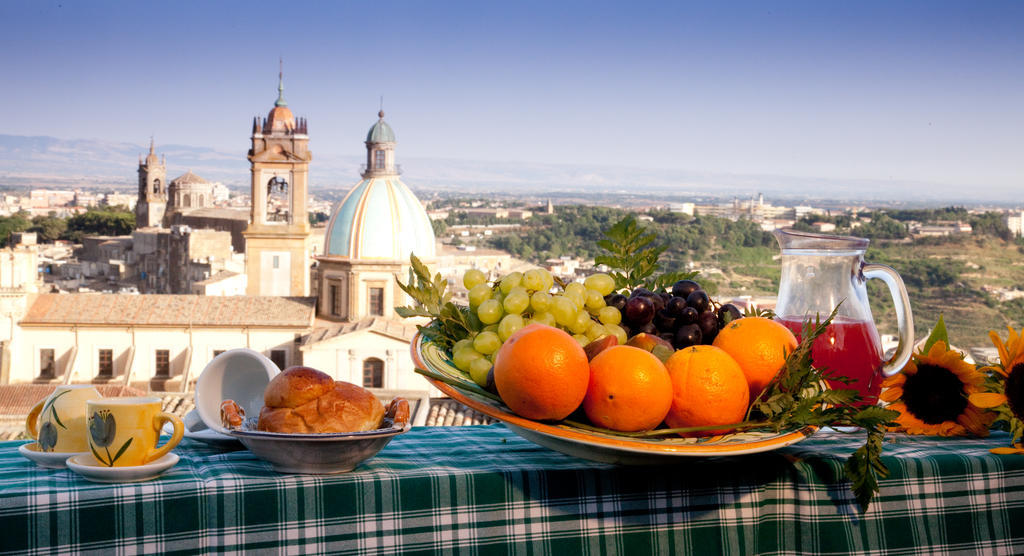 Carruggiu Casavacanze Caltagirone Exteriör bild